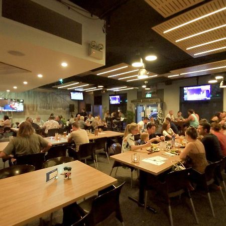 The Cavenagh Hotel Darwin Exterior photo