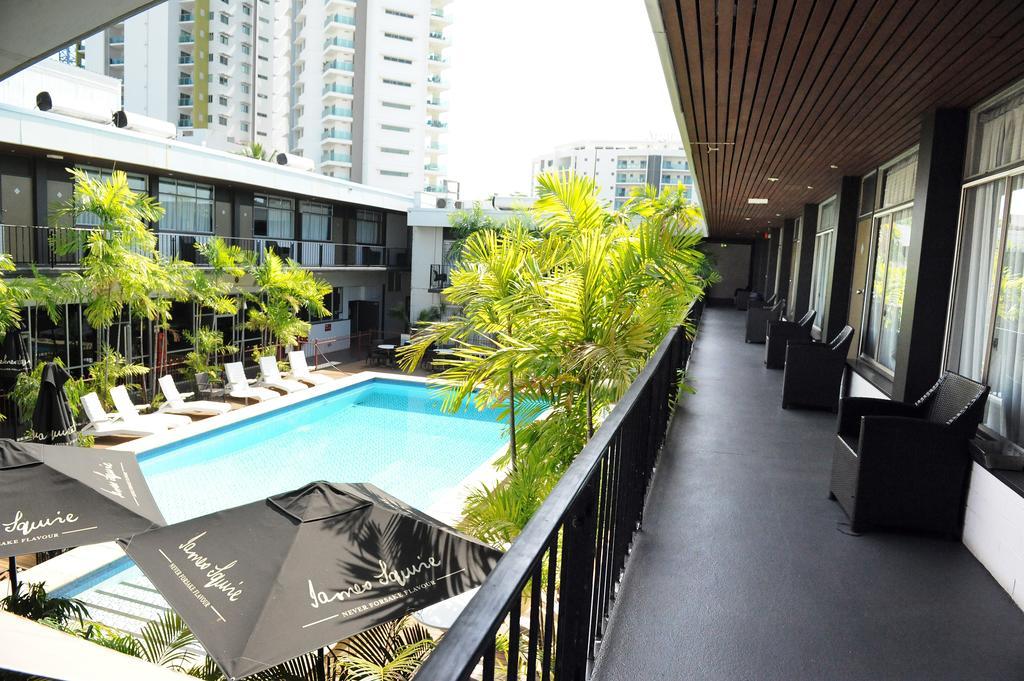 The Cavenagh Hotel Darwin Exterior photo