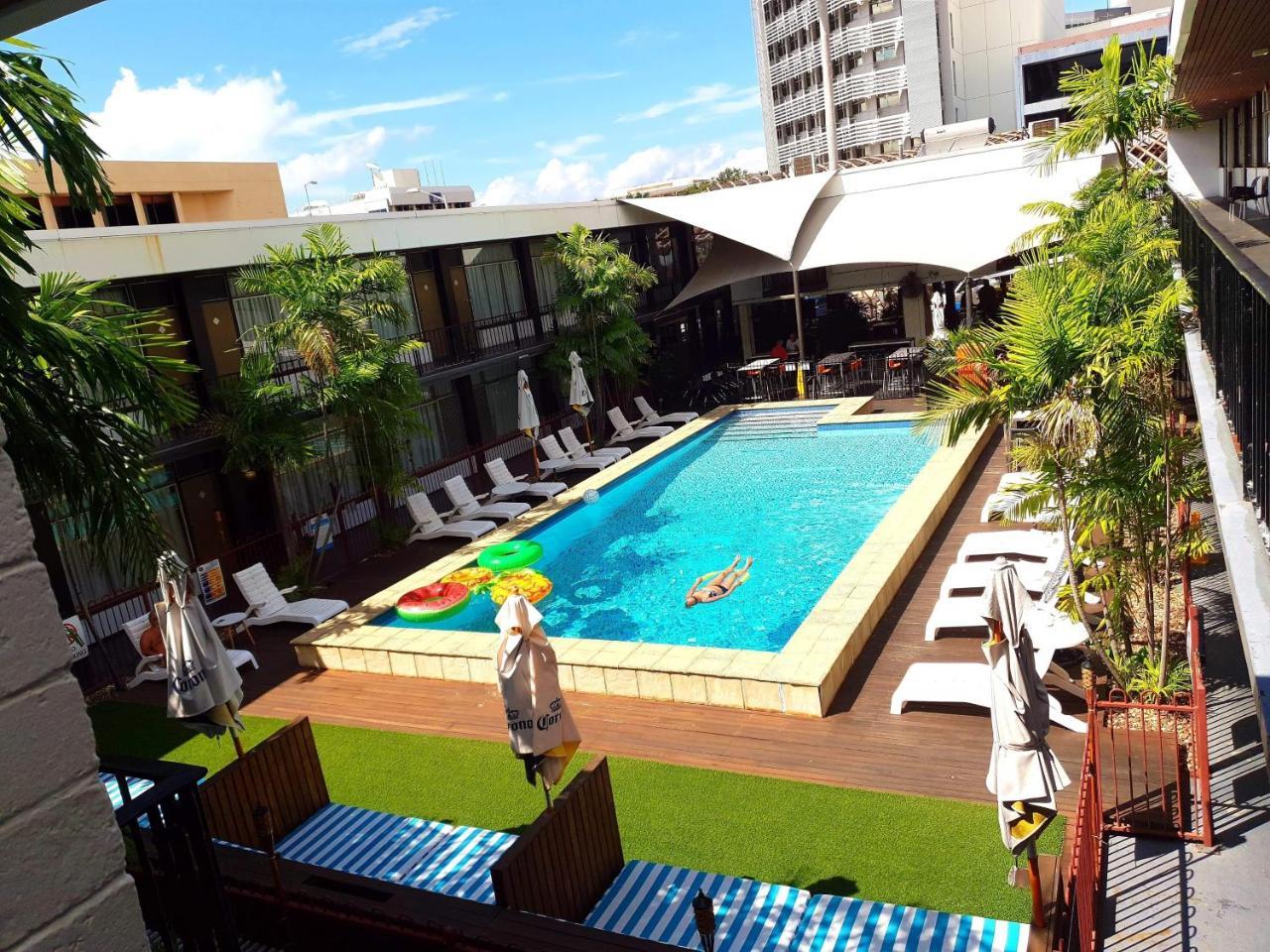 The Cavenagh Hotel Darwin Exterior photo